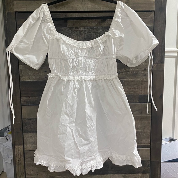 Forever 21 Dresses & Skirts - Cottage Core White Dress